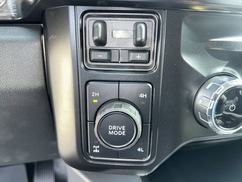 Used 2026 Ford F250 Lariat w/ FX4 Off-Road Package AWD/4WD image 34