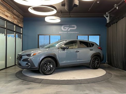 Used 2024 Subaru Crosstrek 2.0i image 7