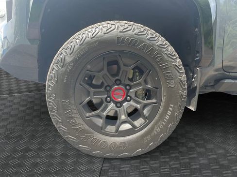 Used 2024 Toyota Tacoma TRD Pro AWD/4WD image 14