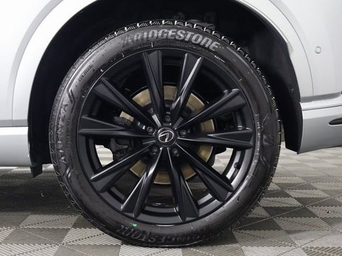 Certified 2024 Lexus RX 500h F Sport image 16