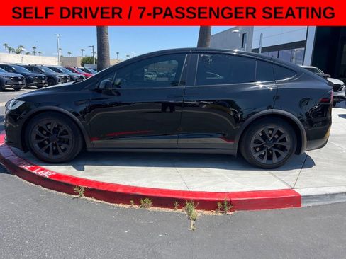 Used 2022 Tesla Model X AWD/4WD image 3