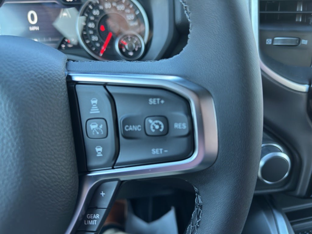 New 2026 RAM 1500 Big Horn AWD/4WD image 13