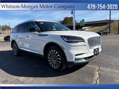 Used 2020 Lincoln Aviator Reserve image 3