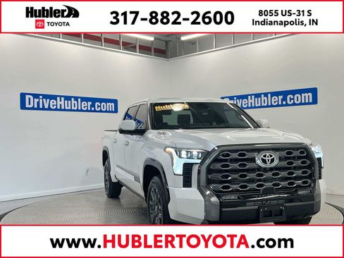 Used 2025 Toyota Tundra Platinum AWD/4WD image 1