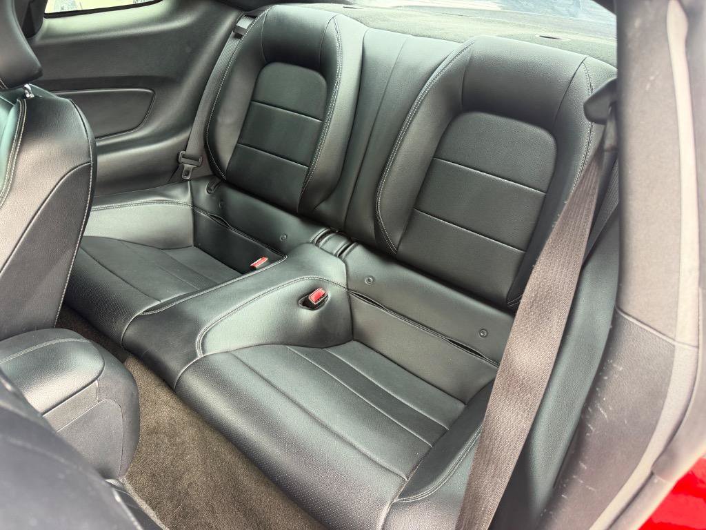 Used 2016 Ford Mustang GT Premium w/ Equipment Group 401A RWD image 13