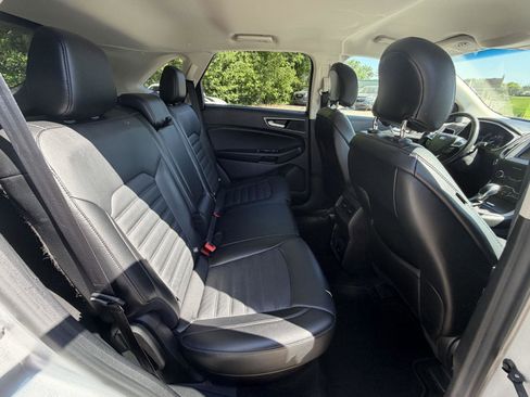 Used 2015 Ford Edge SEL w/ Equipment Group 201A AWD/4WD image 31