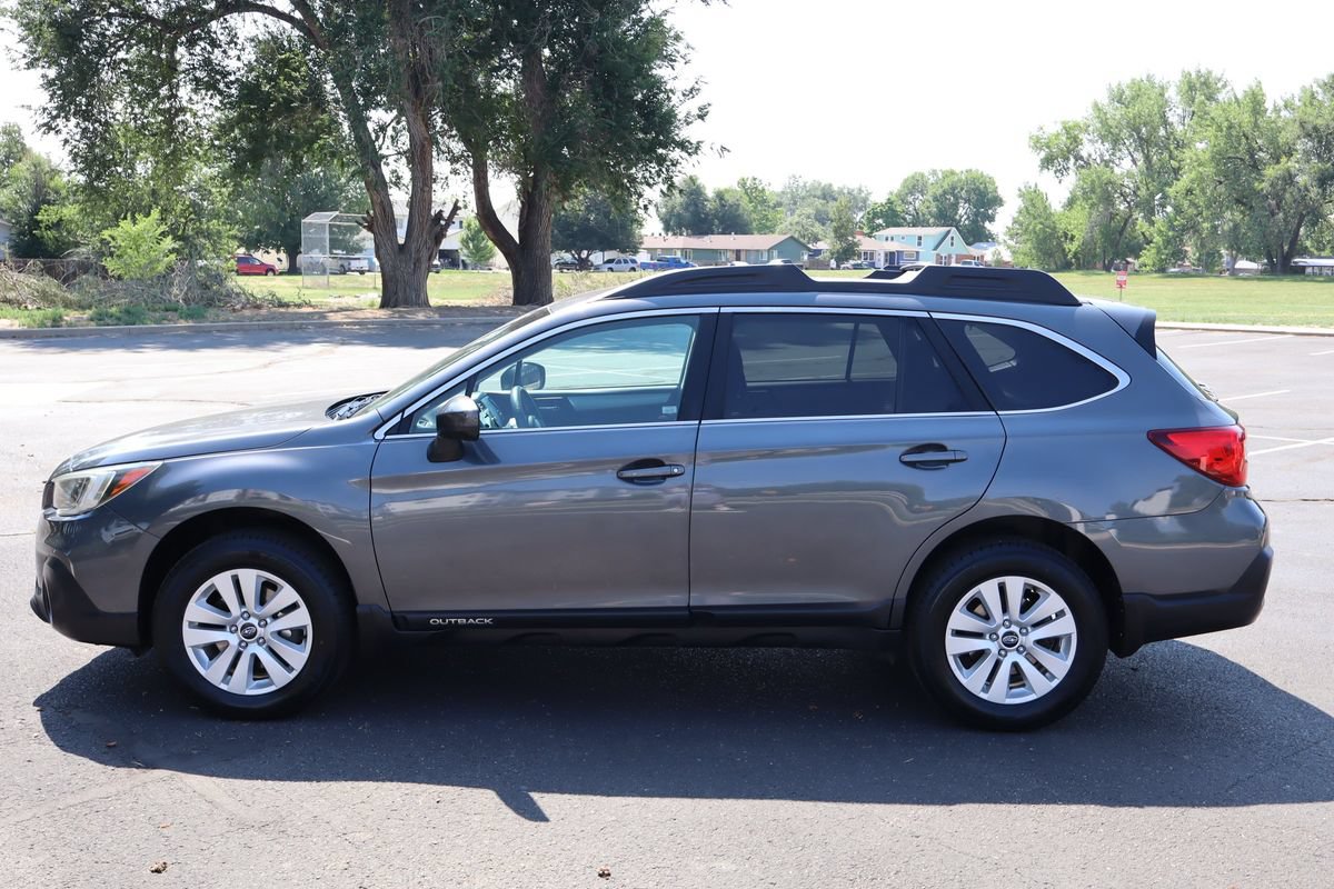 Used 2018 Subaru Outback 2.5i Premium AWD/4WD image 9