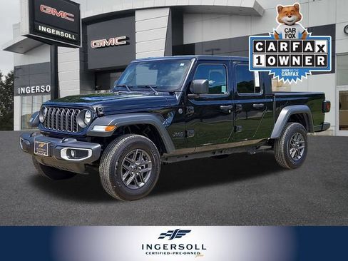 Used 2025 Jeep Gladiator Sport AWD/4WD image 1