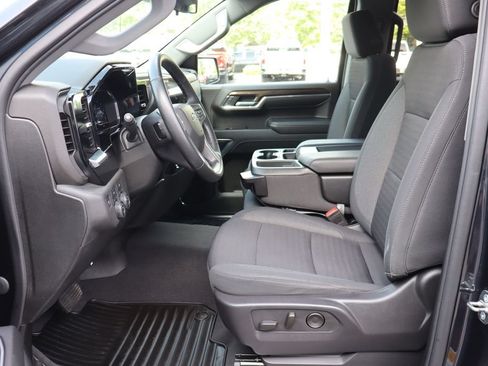 Used 2023 Chevrolet Silverado 1500 RST AWD/4WD image 4