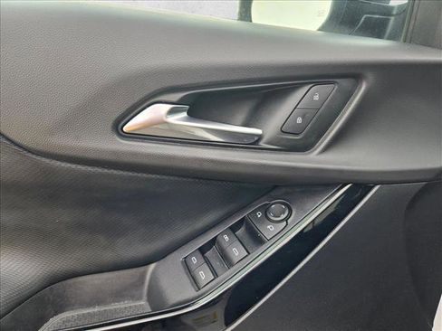 Used 2025 Chevrolet Equinox LT AWD/4WD image 13