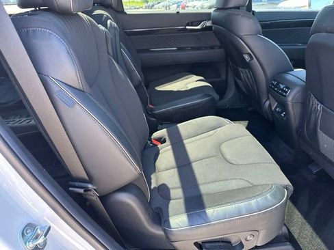 Used 2025 Hyundai Palisade Calligraphy AWD/4WD image 9
