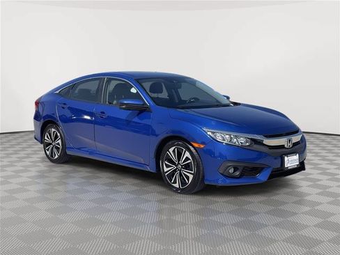 Used 2018 Honda Civic EX-L image 5