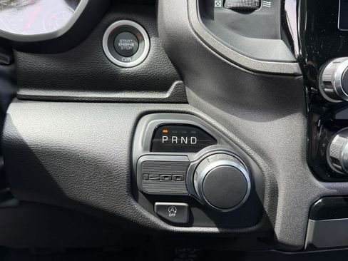 Used 2026 RAM 1500 Express RWD image 20