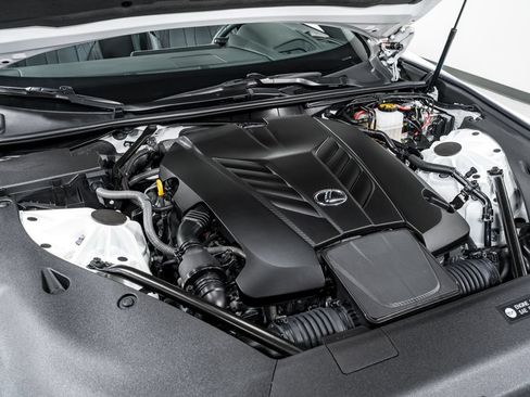 Used 2024 Lexus LC 500 Convertible w/ Touring Package RWD image 46