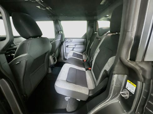 Used 2025 Ford Bronco Big Bend AWD/4WD image 29