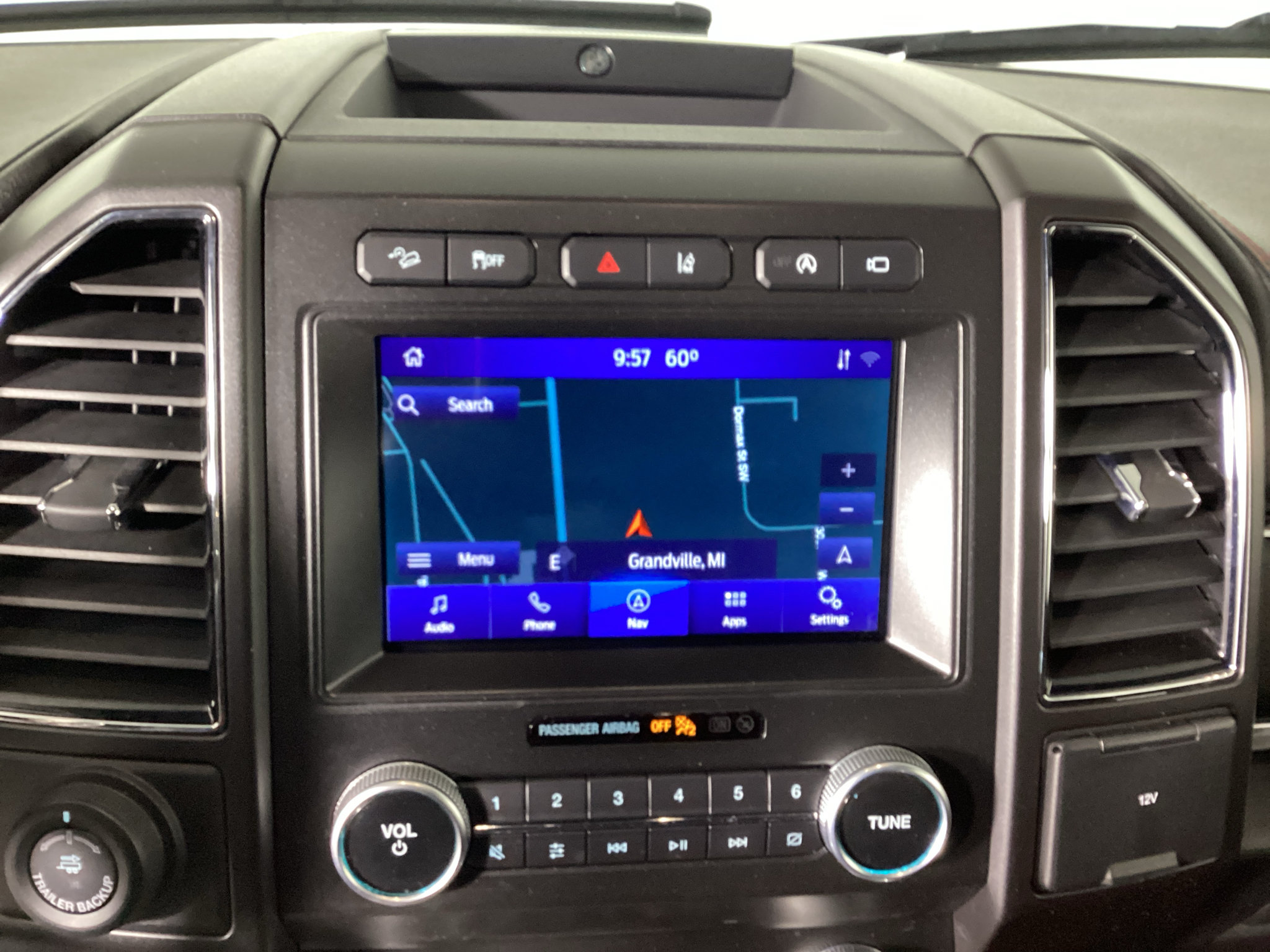 Used 2021 Ford Expedition Max Limited AWD/4WD image 25