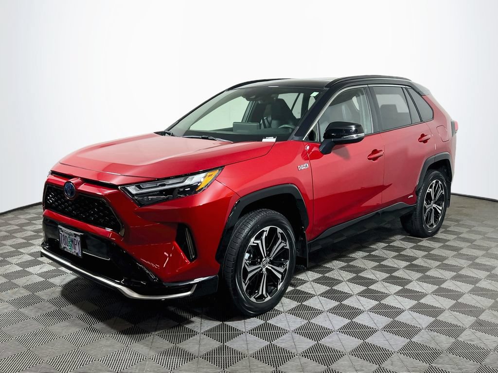 Certified 2023 Toyota RAV4 XSE w/ Weather Package AWD/4WD image 3