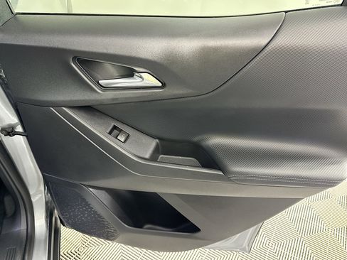 Used 2026 Chevrolet Equinox LT FWD image 26