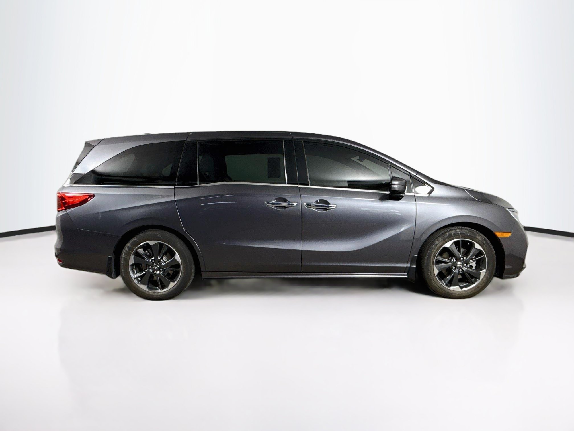 Certified 2023 Honda Odyssey Elite image 2