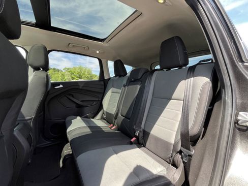 Used 2016 Ford Escape SE AWD/4WD image 17