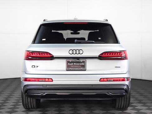 Used 2022 Audi Q7 Premium Plus w/ Premium Plus Package image 13