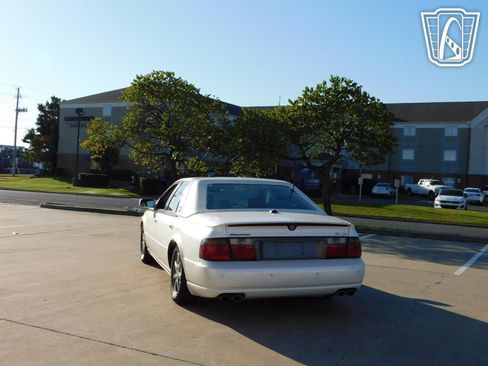 Used 2003 Cadillac Seville SLS w/ Preferred Equipment Group image 7