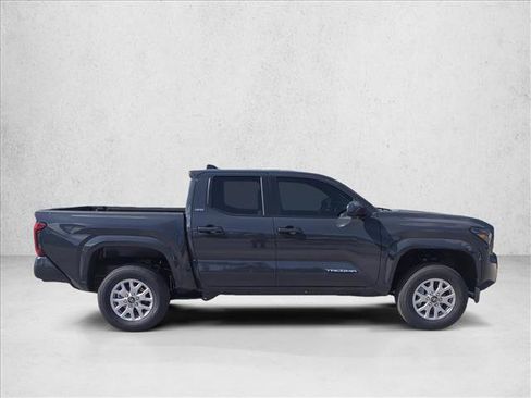 New 2025 Toyota Tacoma SR5 image 4