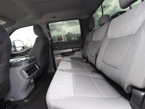 Certified 2025 Ford F250 XLT w/ Black Appearance Package image 8