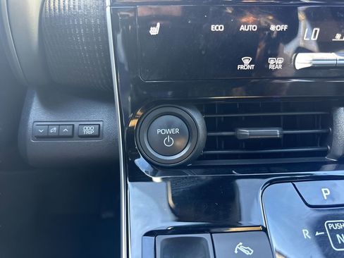 Used 2023 Subaru Solterra AWD image 20