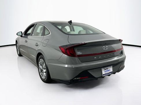 Used 2023 Hyundai Sonata SEL w/ Convenience Package FWD image 7
