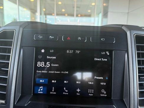 Used 2017 Ford F150 Raptor w/ Equipment Group 802A Luxury AWD/4WD image 31