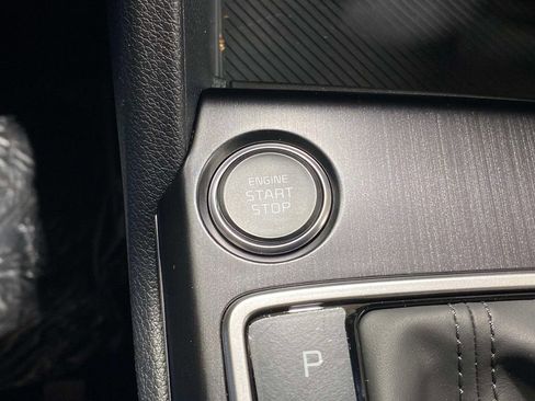 New 2026 Kia Sportage LX FWD image 29