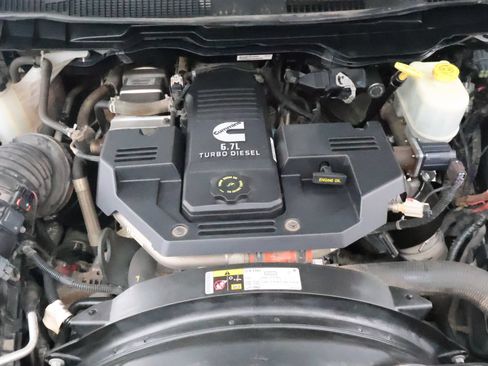 Used 2015 RAM 5500 Tradesman w/ Max Tow Package AWD/4WD image 29