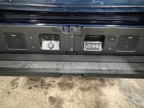 Used 2021 GMC Sierra 1500 Denali w/ Denali Ultimate Package image 13