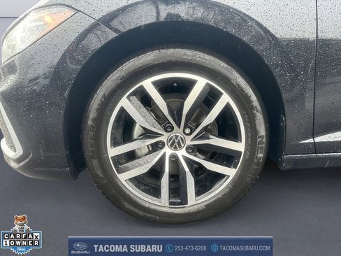 Used 2025 Volkswagen Jetta SE image 7