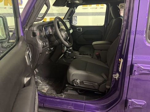 New 2026 Jeep Wrangler Unlimited Rubicon image 20