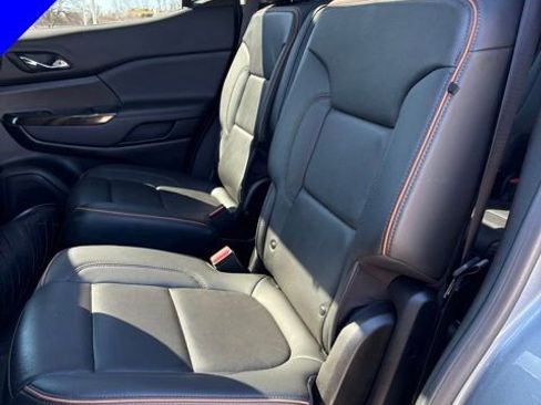 Used 2023 GMC Acadia AT4 w/ Technology Package image 27