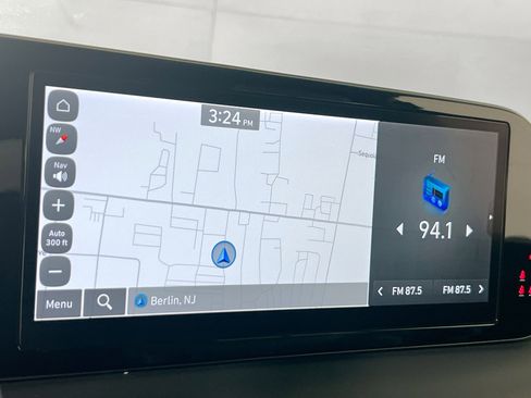 Used 2023 Hyundai Palisade Calligraphy image 13