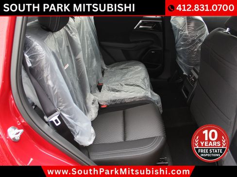 New 2026 Mitsubishi Outlander ES image 16