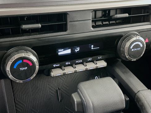 Used 2025 Toyota 4Runner SR5 image 24