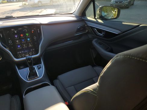 Used 2025 Subaru Outback Onyx Edition XT image 22