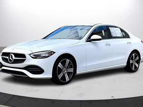 Used 2022 Mercedes-Benz C 300 Sedan image 4
