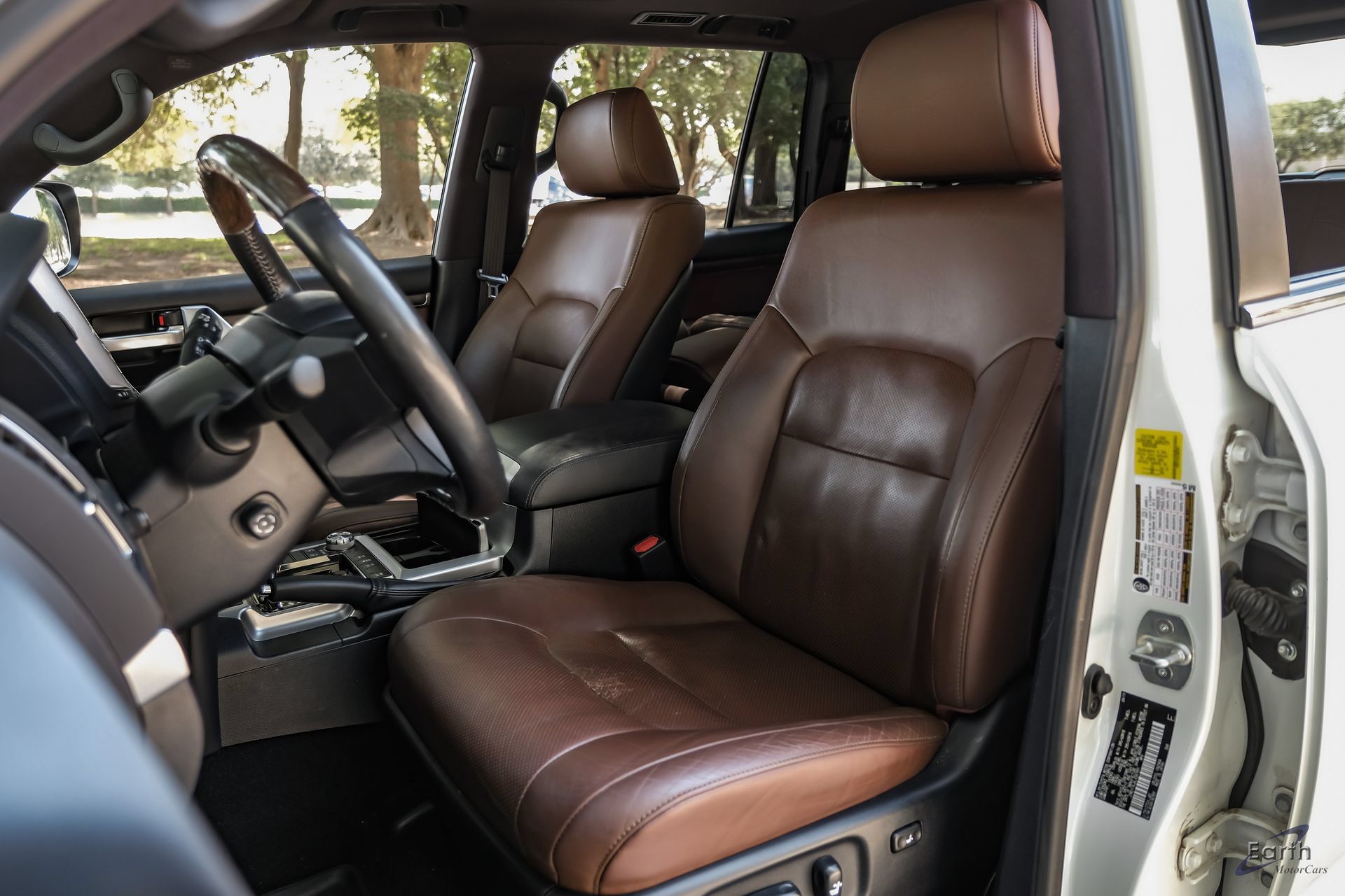 Used 2020 Toyota Land Cruiser AWD/4WD image 34
