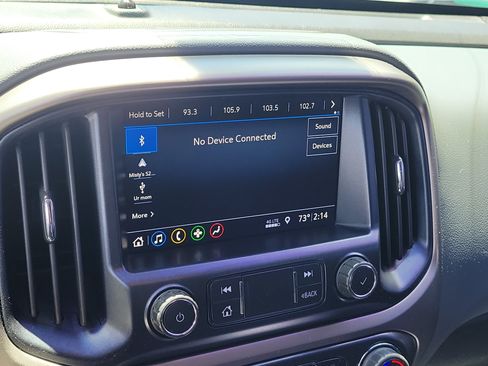 Used 2019 Chevrolet Colorado Z71 AWD/4WD image 25