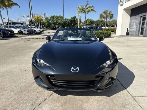 New 2025 MAZDA MX-5 Miata Grand Touring w/ Weather Package RWD image 8