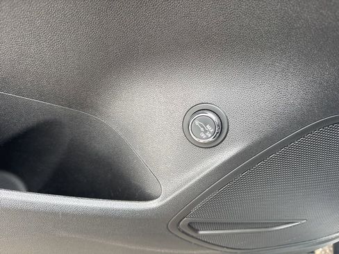 Certified 2023 Buick Envision Essence image 15