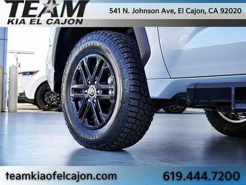 Used 2022 Toyota Tundra SR5 image 8