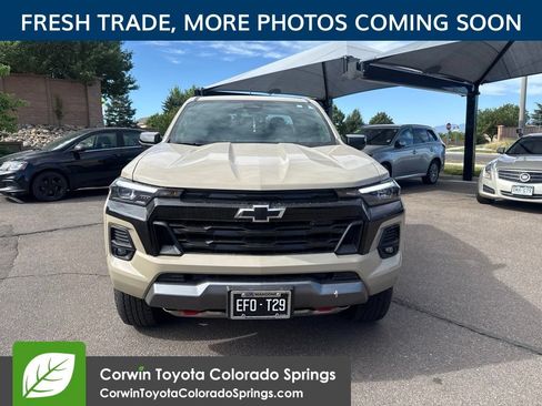 Used 2023 Chevrolet Colorado Z71 w/ Z71 Convenience Package 2 AWD/4WD image 2