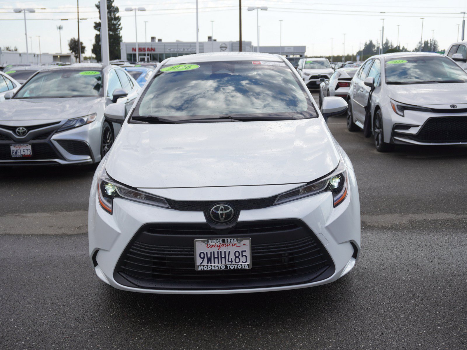Used 2026 Toyota Corolla LE FWD image 4