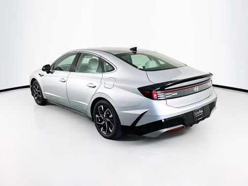 Used 2025 Hyundai Sonata SEL image 5